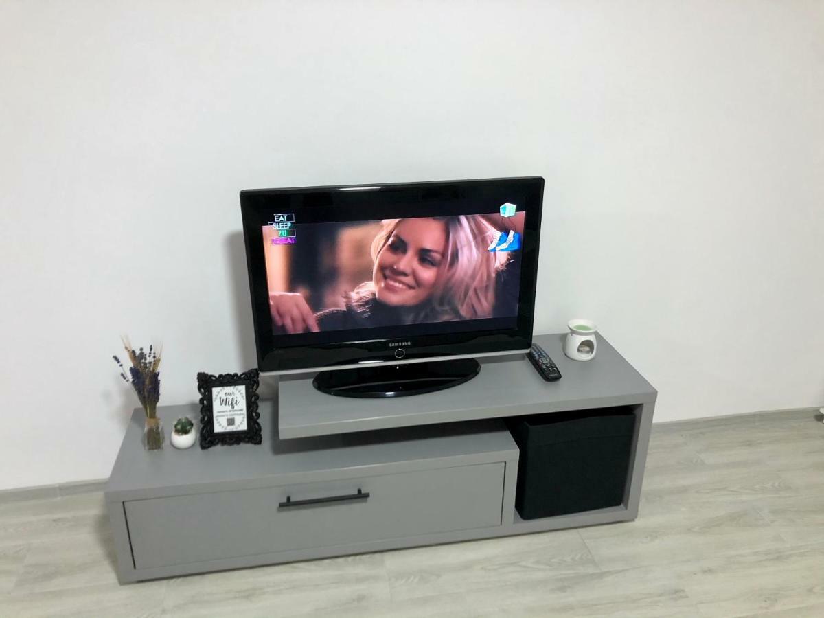 Apartament Toplita エクステリア 写真